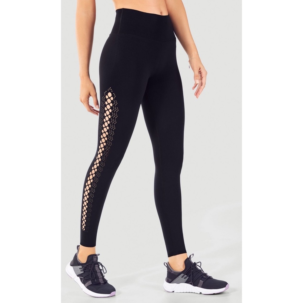 High-Waisted SculptKnit Lattice Legging NWT
